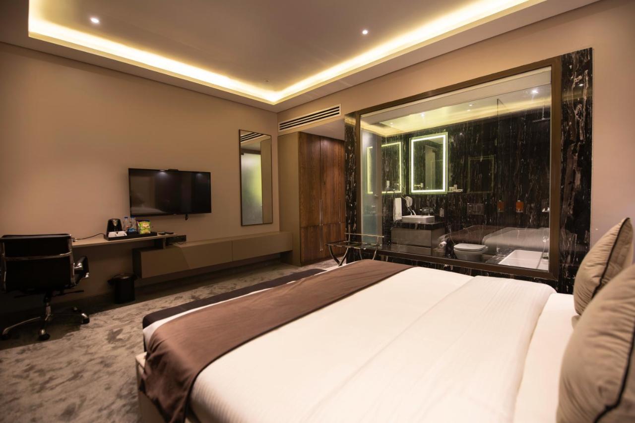 Mahābaleshwar Leela Resort, The Exotic Boutique Hotel - Pure Veg מראה חיצוני תמונה