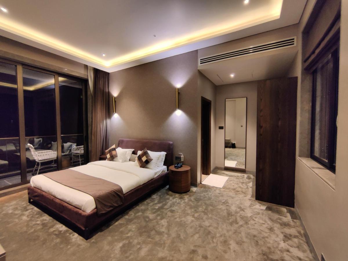 Mahābaleshwar Leela Resort, The Exotic Boutique Hotel - Pure Veg מראה חיצוני תמונה