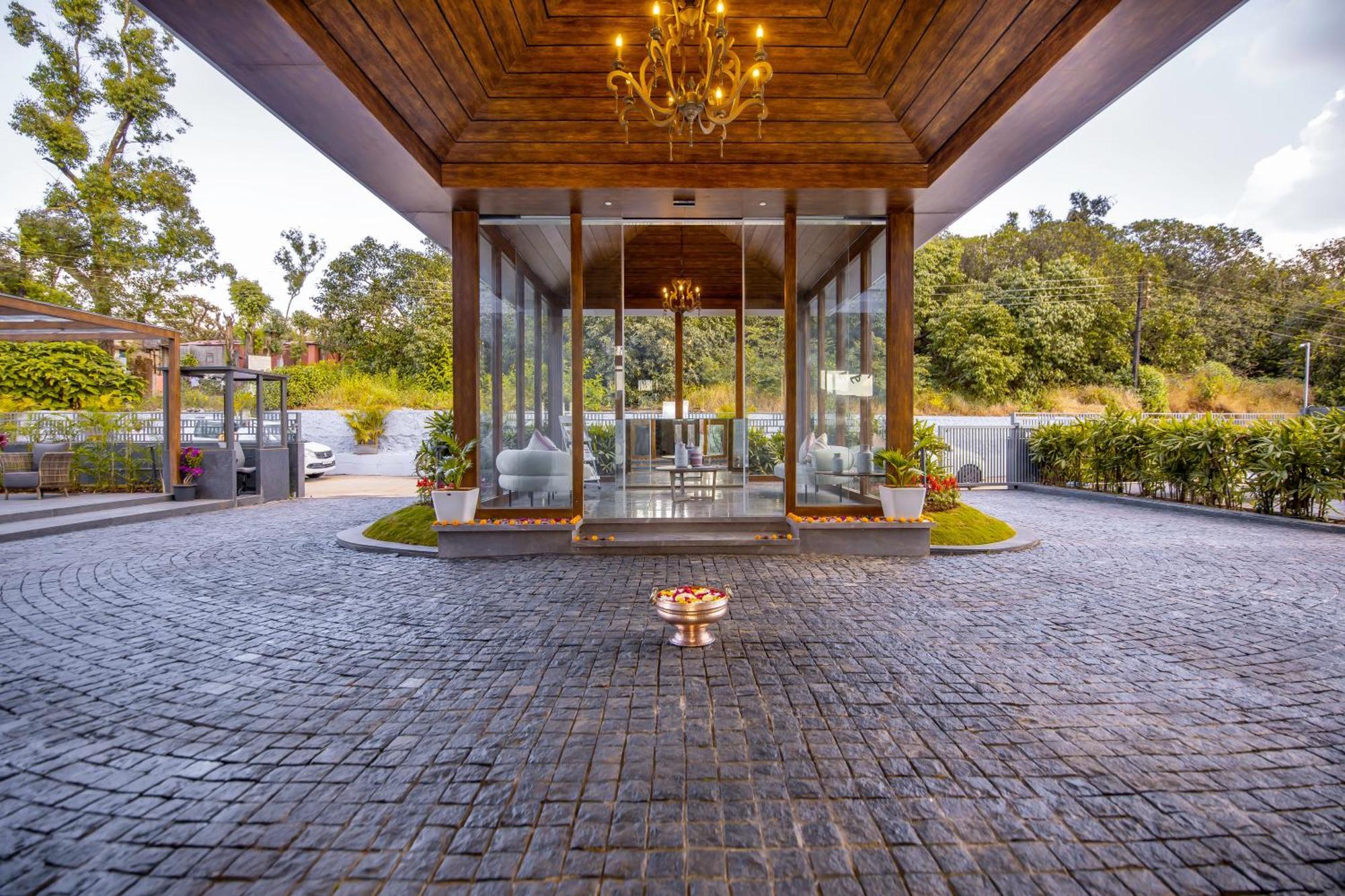 Mahābaleshwar Leela Resort, The Exotic Boutique Hotel - Pure Veg מראה חיצוני תמונה