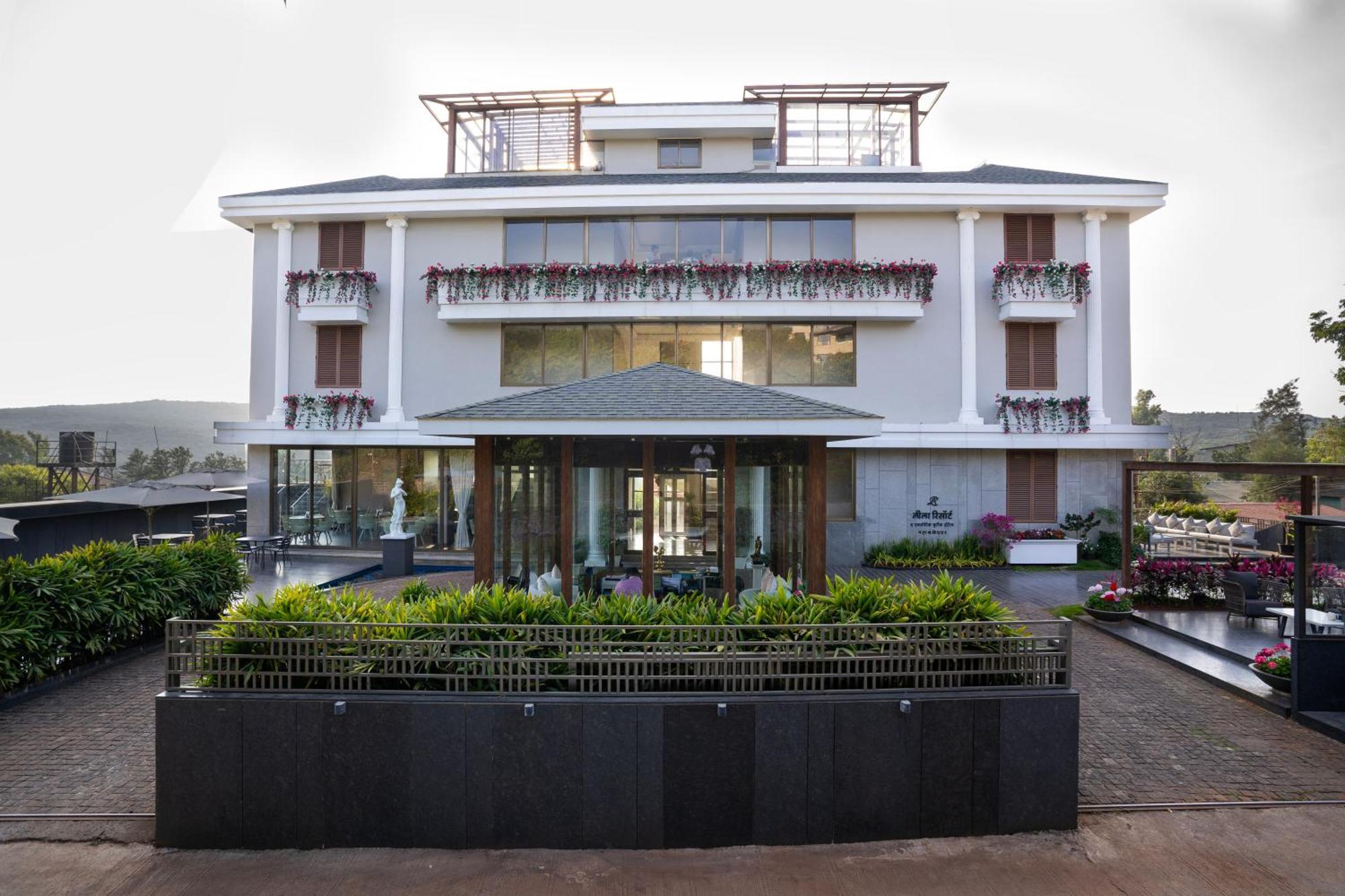 Mahābaleshwar Leela Resort, The Exotic Boutique Hotel - Pure Veg מראה חיצוני תמונה
